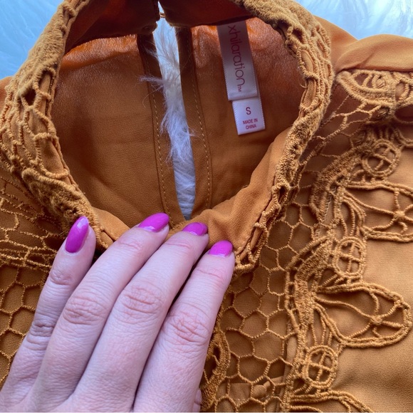 Xhilaration Size Small Mock Neck Long Sleeve Blouse - Picture 4 of 6